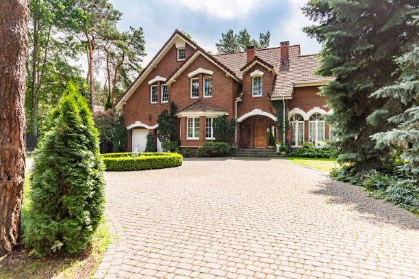 Professional Driveway Pavers in Williamsville, IL